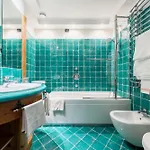 Cortina 4*