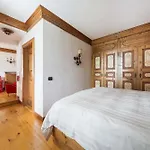 Hotel Cortina 4*