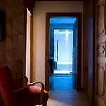 Cortina 4*