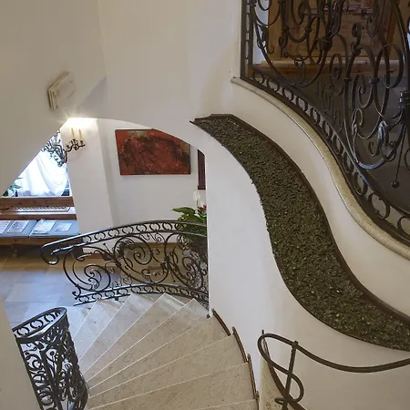 Cortina Отель 4*