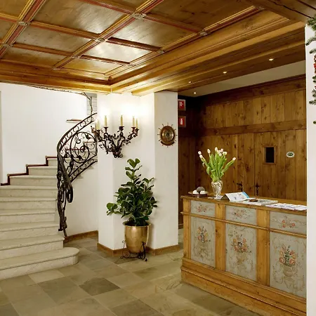 Hotel Cortina