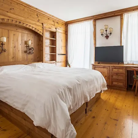 Cortina Hotel Cortina dʼAmpezzo