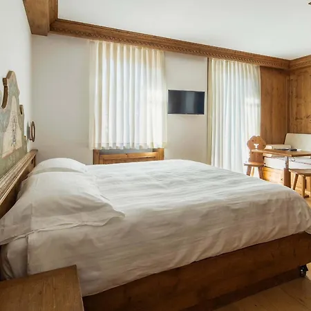 Cortina Hotel Cortina dʼAmpezzo