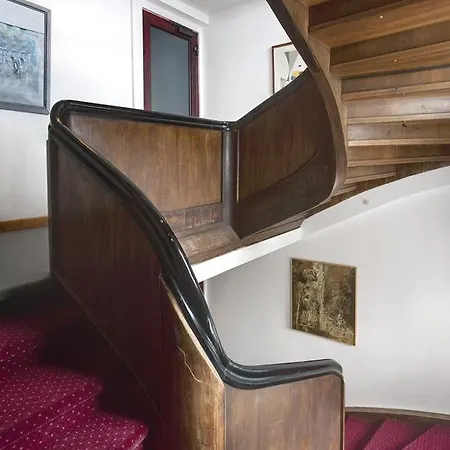 Ξενοδοχείο Cortina