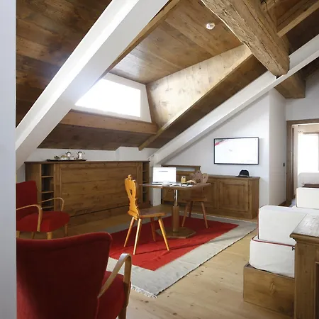 Hotel Cortina