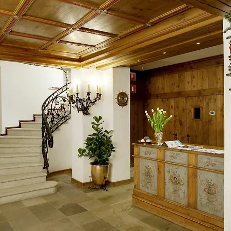 Cortina Hotel Cortina dʼAmpezzo