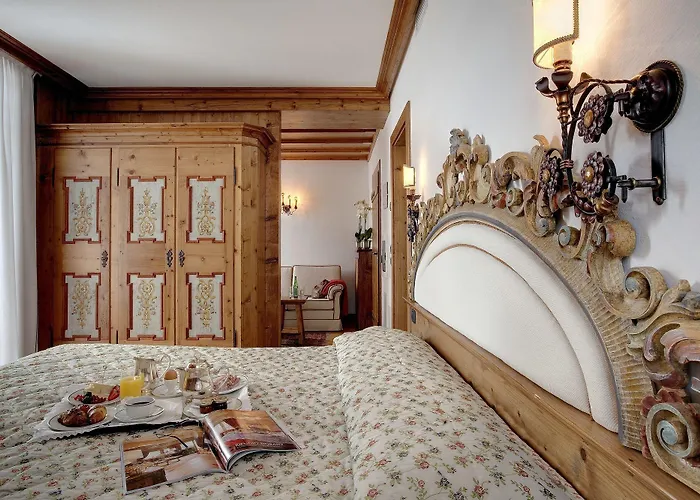 Cortina Hotel