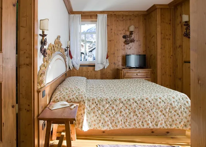 Hotel Cortina